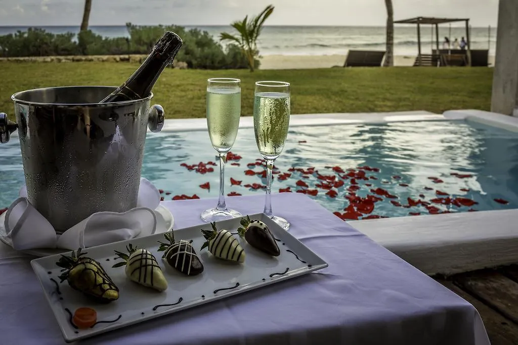 Le Reve By Mij - Beachfront Hotel (Adults Only) Playa del Carmen